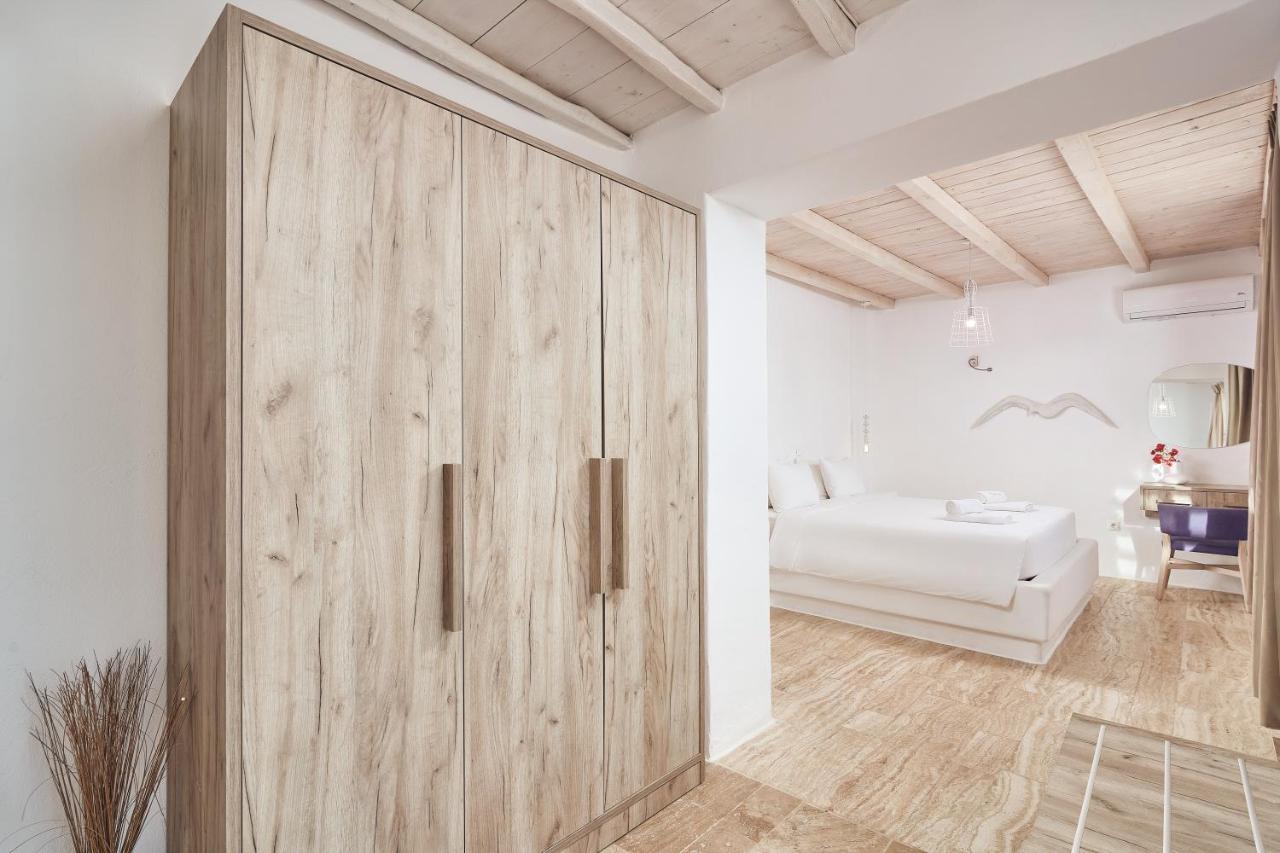 Villa Petrolefko By Ethos Hospitality Ornos  Eksteriør billede