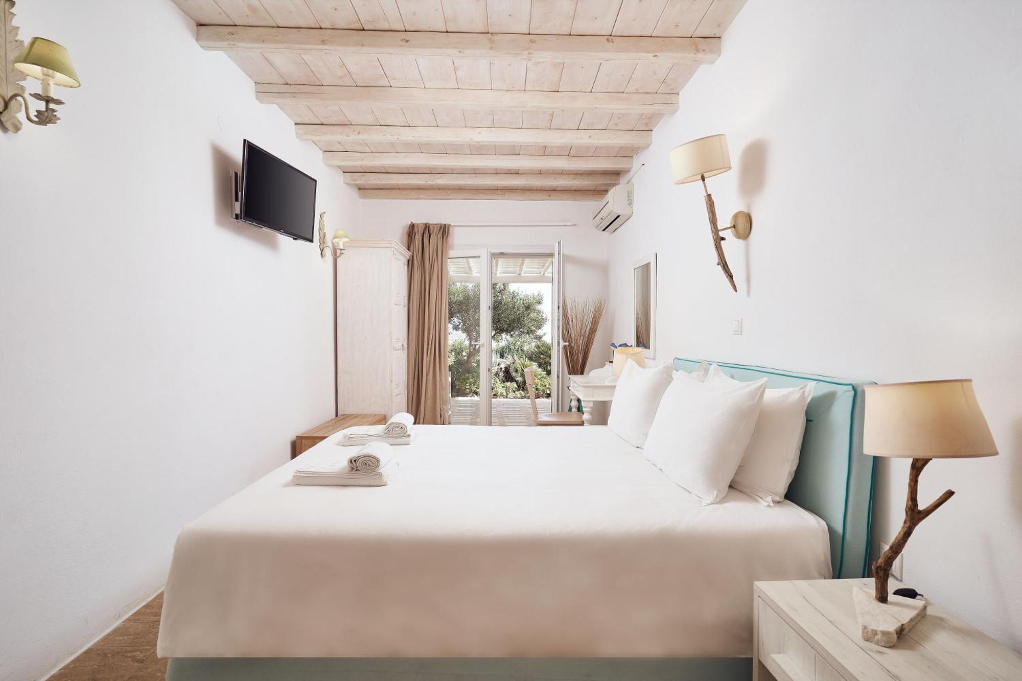 Villa Petrolefko By Ethos Hospitality Ornos  Eksteriør billede